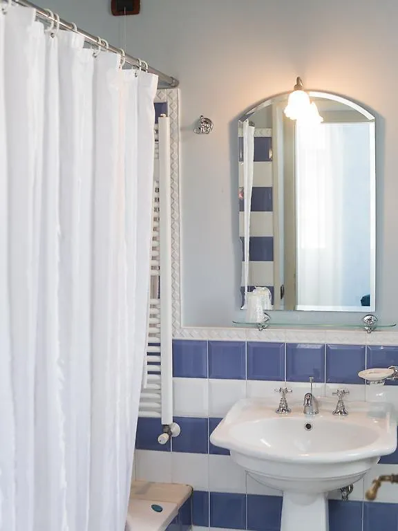 Villa Liberty Resort Lipari  Penzion