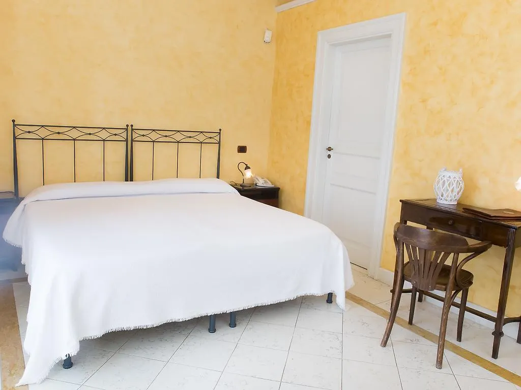Villa Liberty Resort Città di Lipari Affittacamere